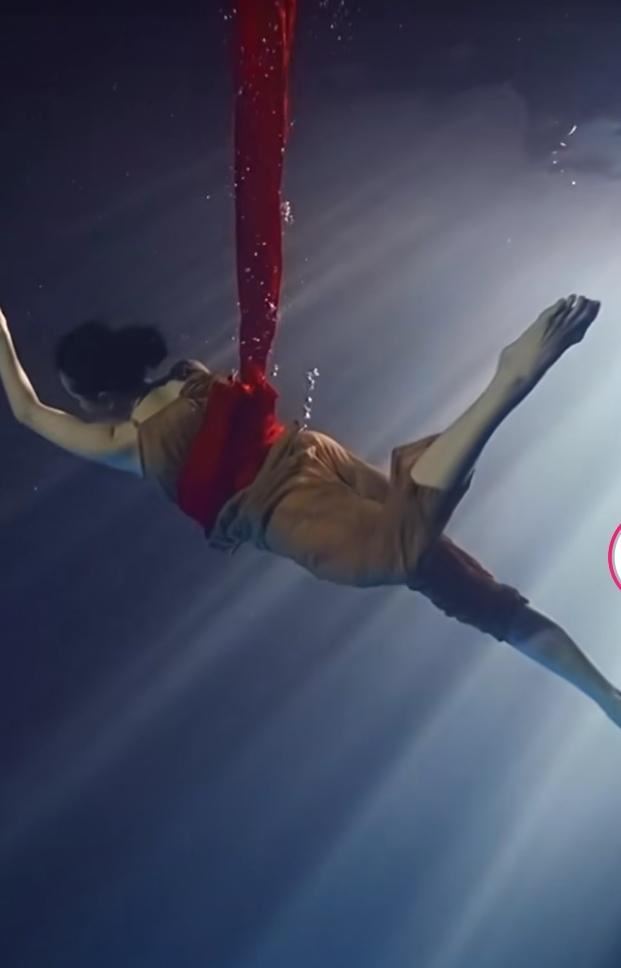 如何把保存到本地的抖音視頻分解成圖片？