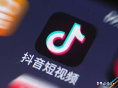 抖音視頻彩色變黑白怎么拍，抖音彩色突然變黑白？