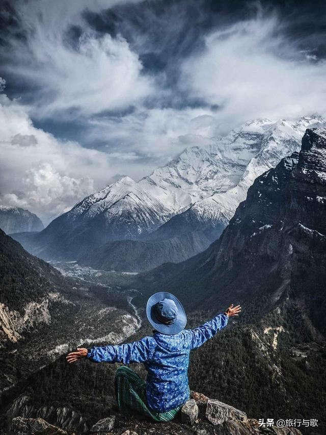 誰(shuí)推薦幾首適合做旅游視頻背景音樂(lè)的歌曲最好？
