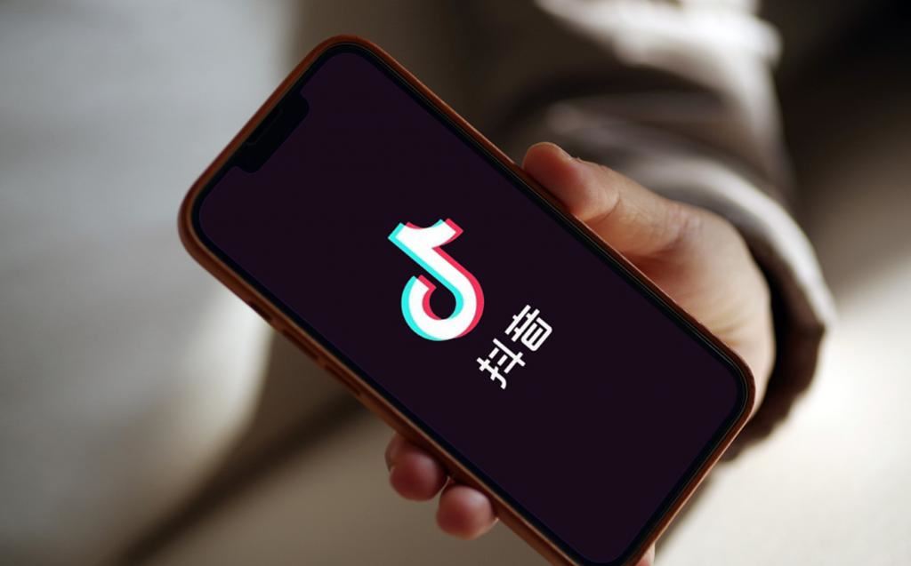 抖音一個(gè)號(hào)可以兩部機(jī)同時(shí)上嗎？